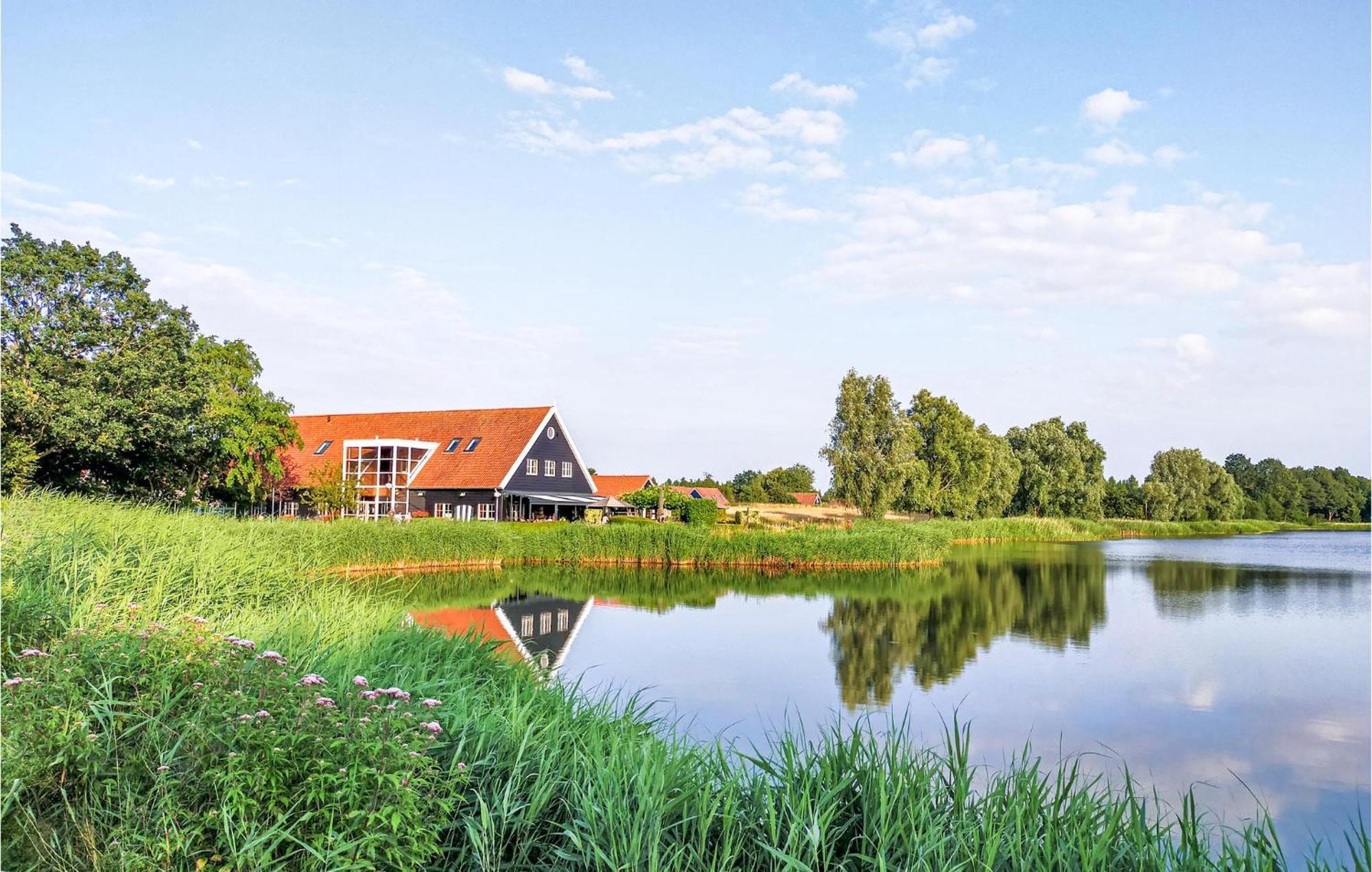 Gorgeous Home In Heinkenszand With House Sea View Eksteriør bilde
